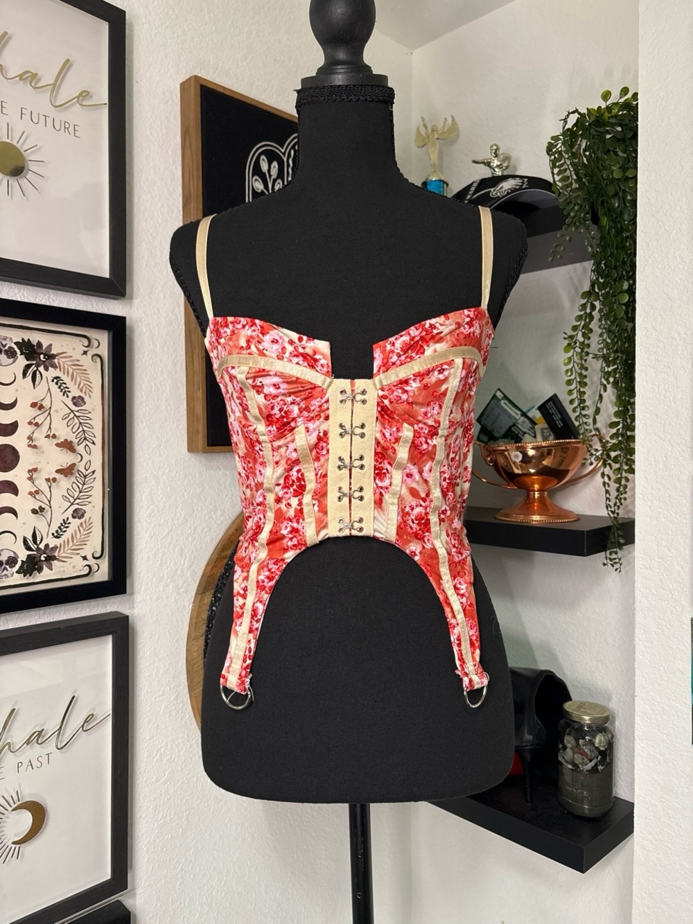 Floral Corset Garter Straps Hook Eye Red Pink Bustier Pointed Hem Camis Size M
